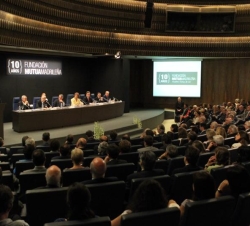 Su Majestad la Reina en el Auditorio durante el período de intervenciones